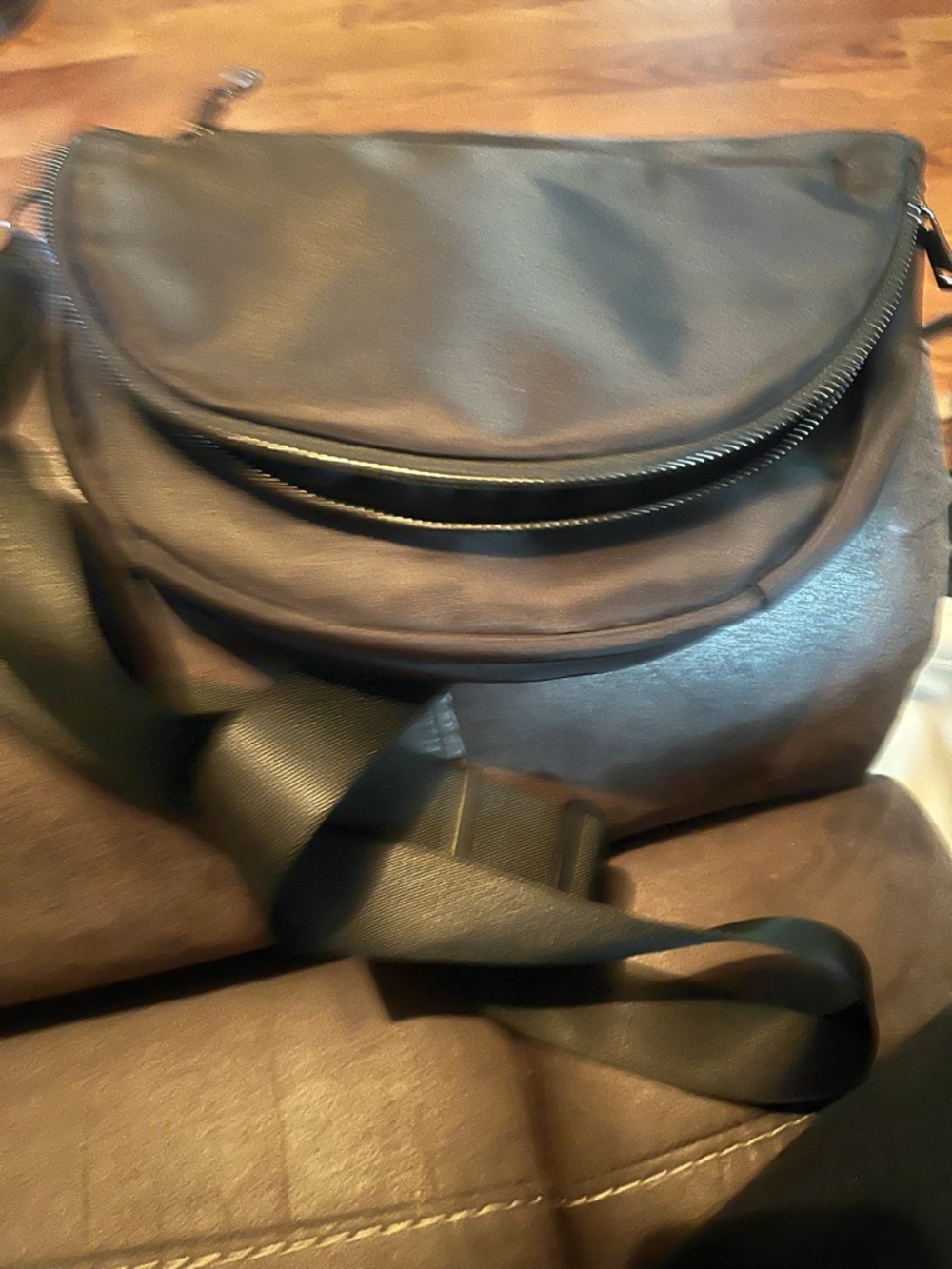 Men's Brown Leather Crossbody Bag - Classic Everyday Carry
